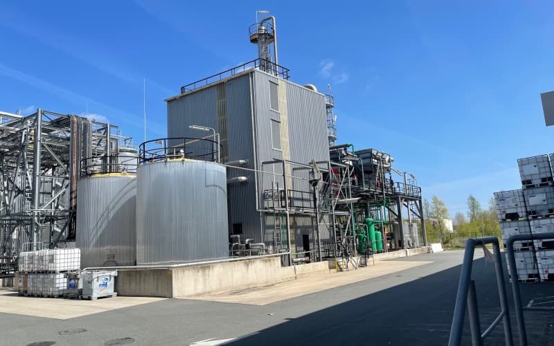 Miles India glycol distillation plant — view 3